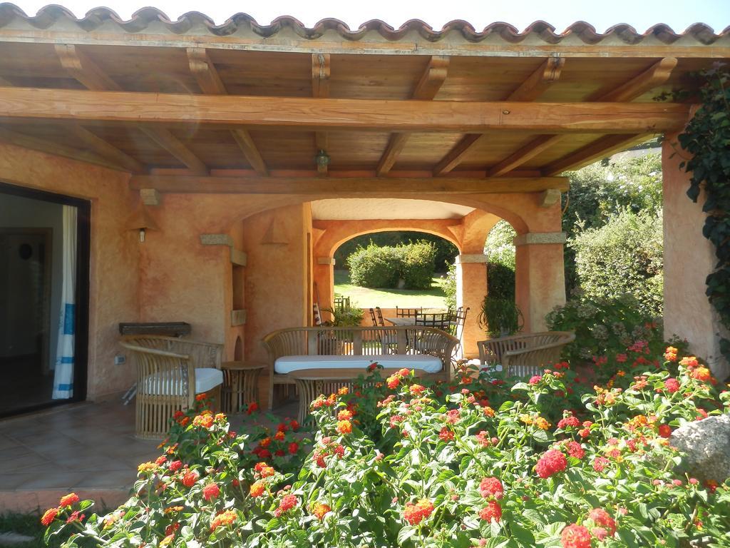 Villa Il Melograno Cannigione Exterior photo