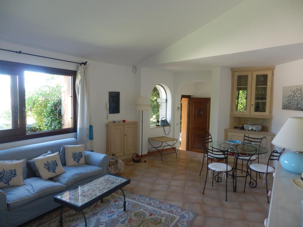 Villa Il Melograno Cannigione Exterior photo